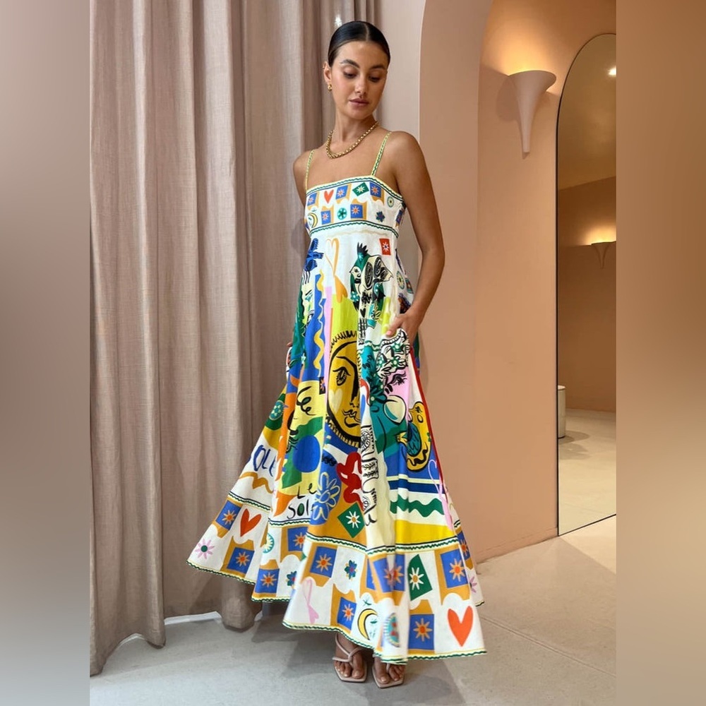 NIP-Le Soleil Graphic High Waisted Dress w/pockets - Picture 3 of 10